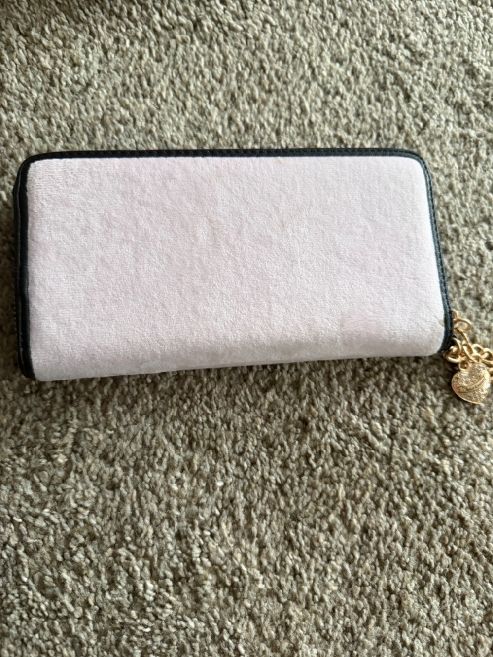 Juicy couture Scottie large zip wallet - Picture 3 of 4